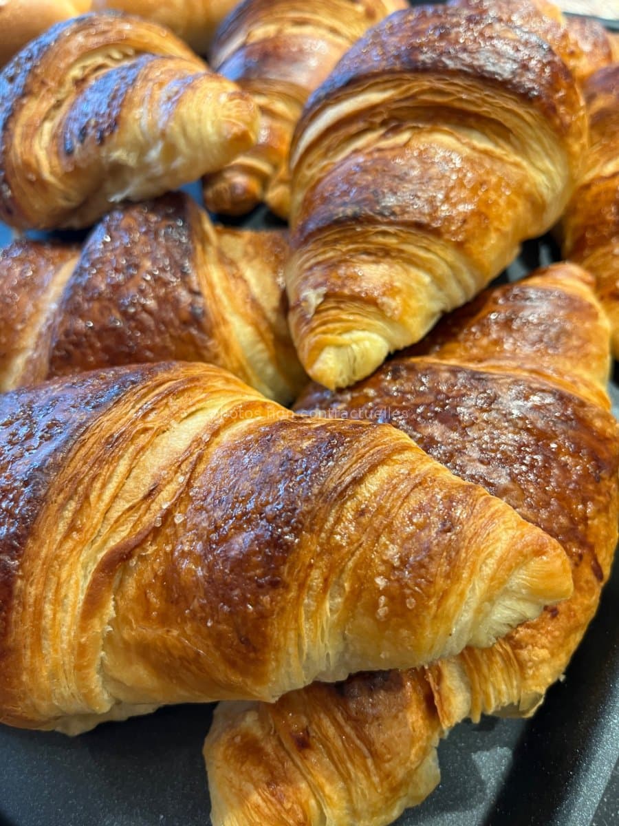 Croissant feuilleté sucré